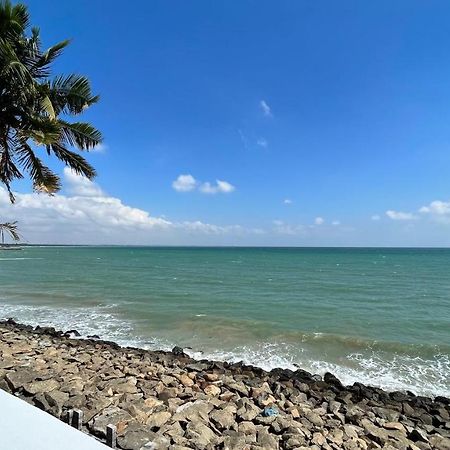 Phoenix Beach Resort Komoryn Zewnętrze zdjęcie