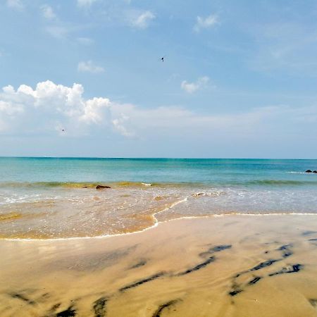 Phoenix Beach Resort Komoryn Zewnętrze zdjęcie
